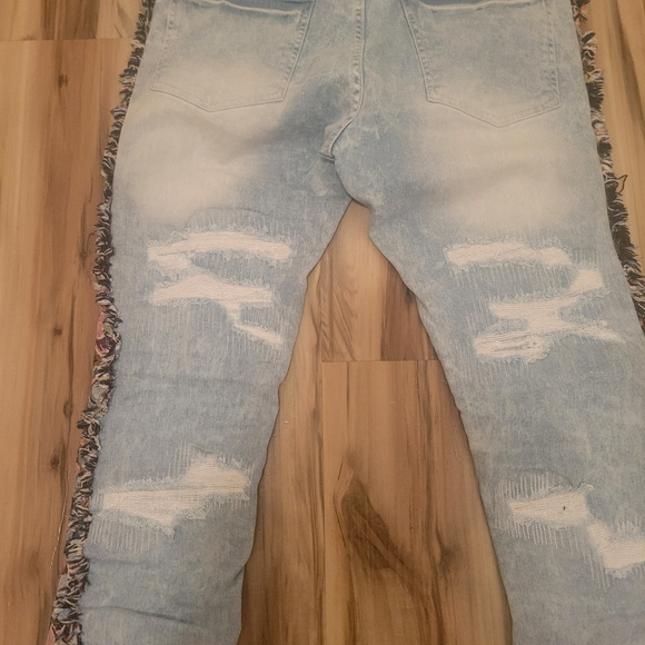 Stacked Jeans Floral Embroidery Size 32 - Picture 10 of 12